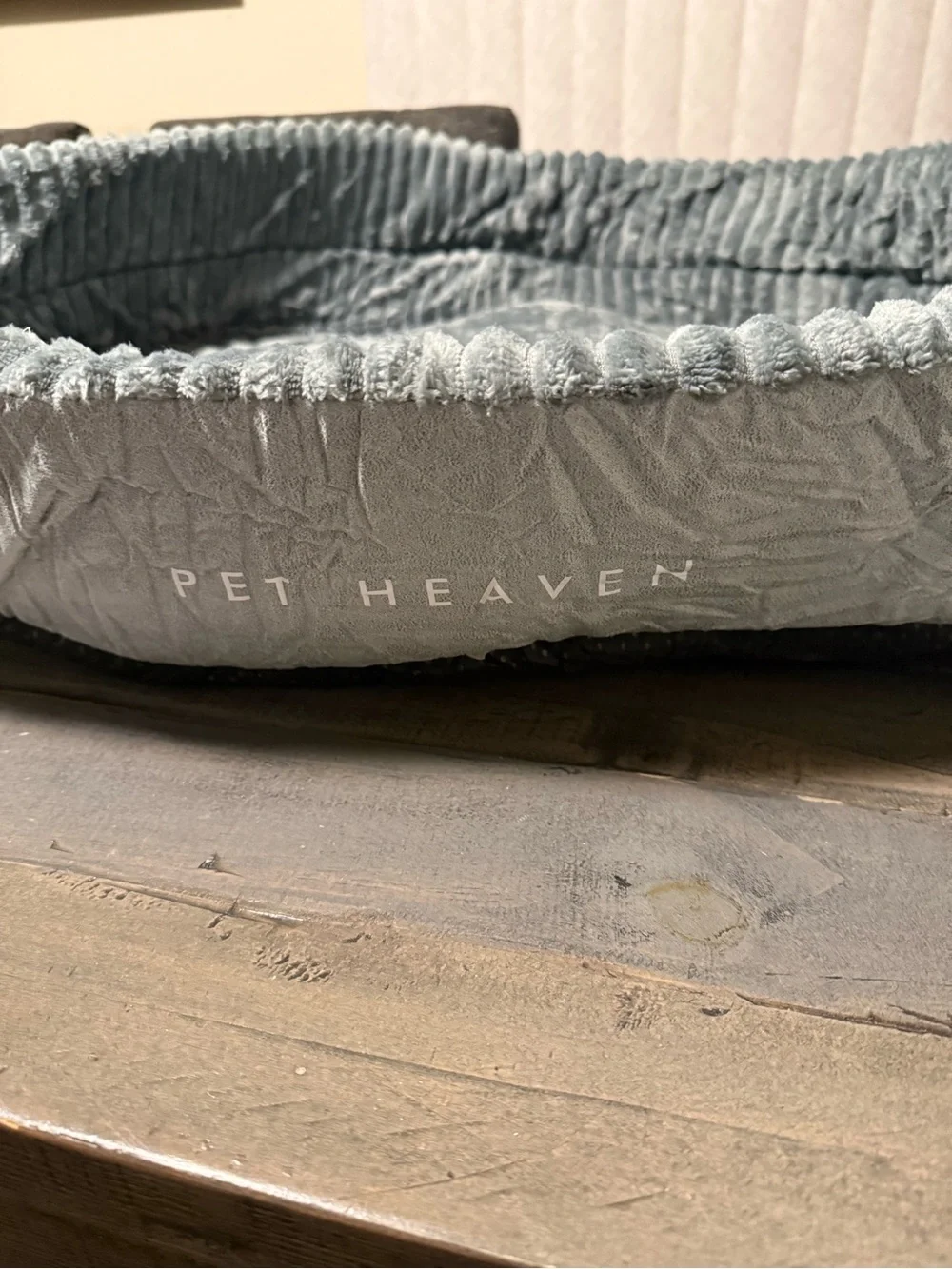 Plush Gray Pet Bed - Cozy Oval Lounger